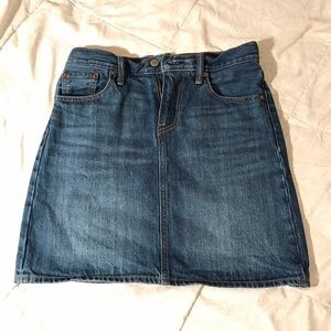Levi’s | high rise rigid denim jean pencil skirt sz 25